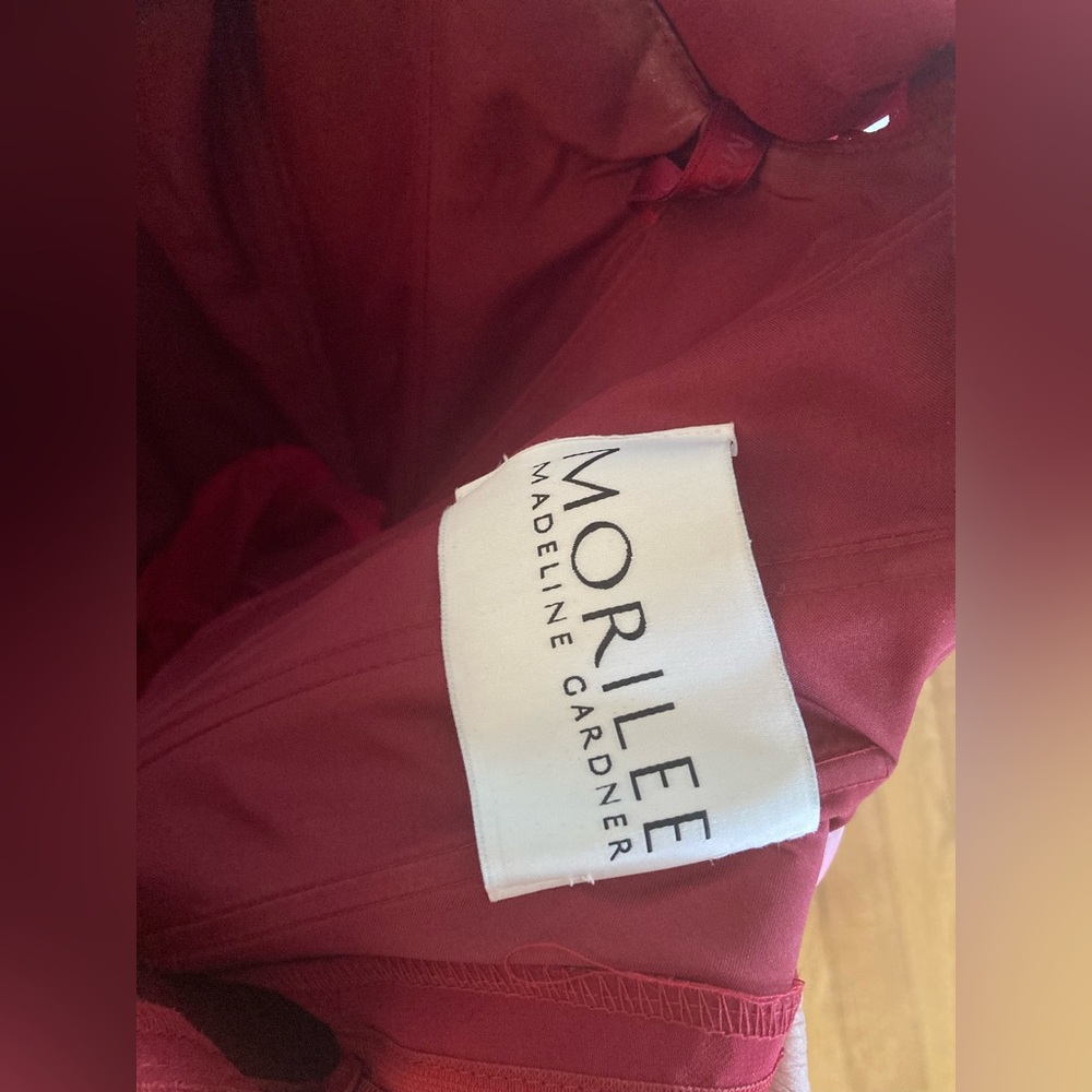 Mori Lee off the shoulder crimson Red gown - Picture 4 of 8